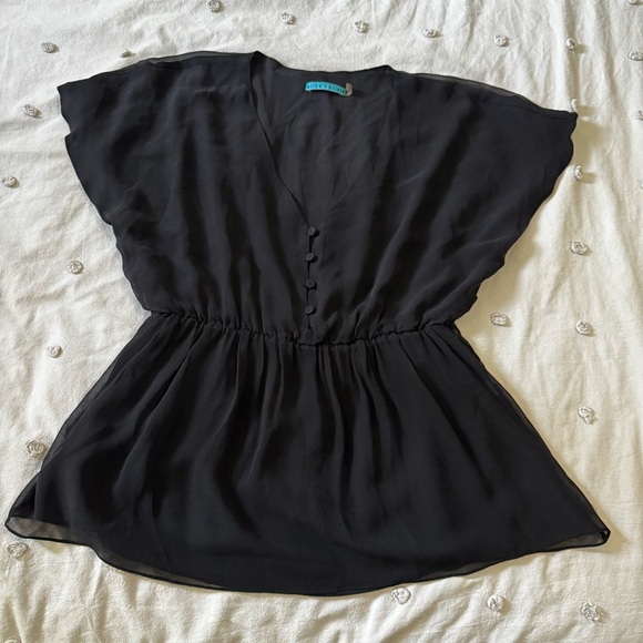 Alice + Olivia Black Top- Size Large - Picture 3 of 7